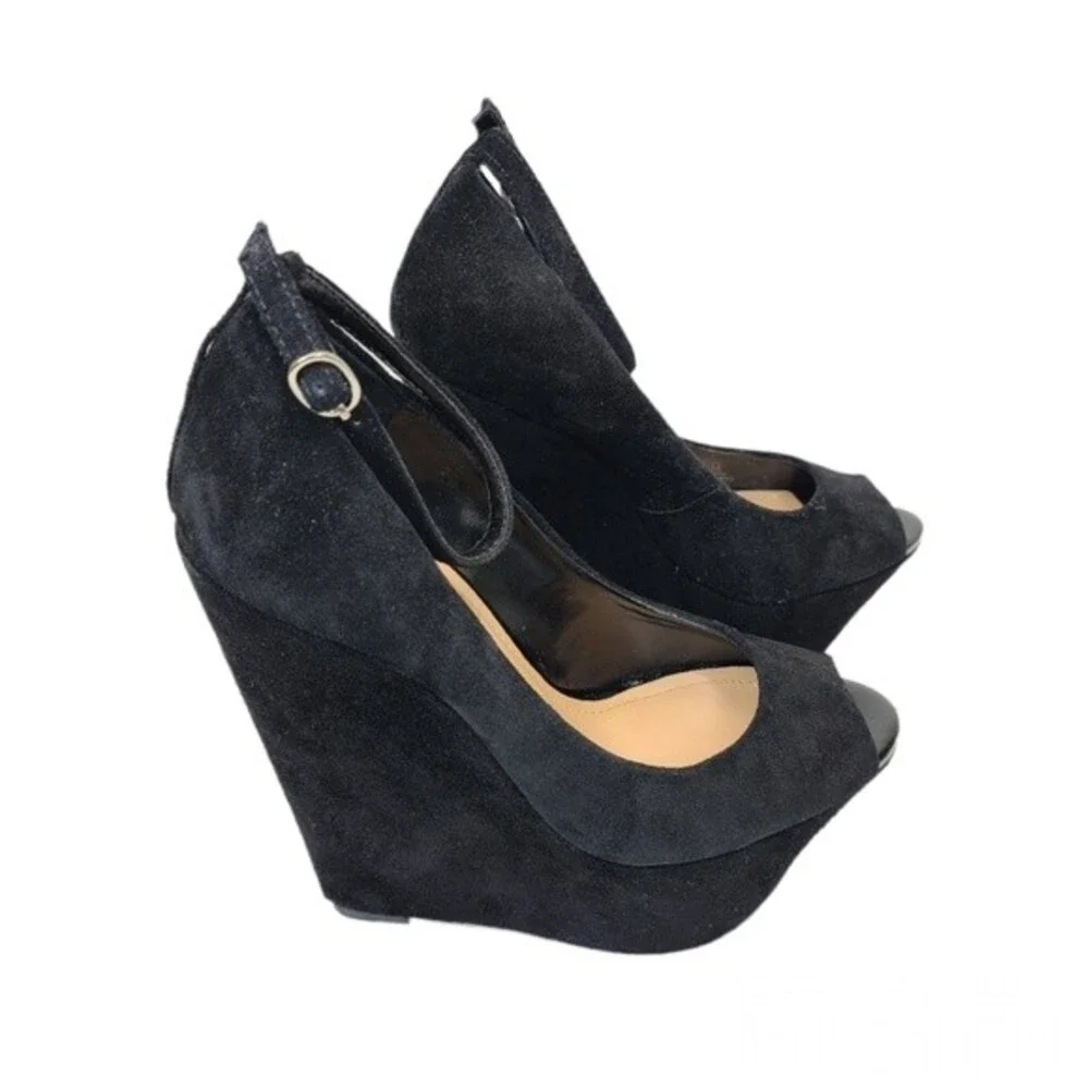 Sole Society Louisa Black Suede Wedges 6